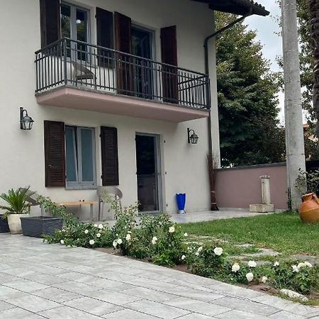 L'Alba Bed and Breakfast Magliano Alfieri Exteriör bild