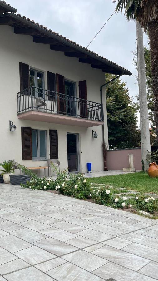 L'Alba Bed and Breakfast Magliano Alfieri Exteriör bild